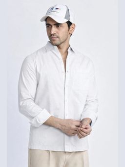 XKIND - White Xkind Cropped Fit Cotton Textured Check Shirt