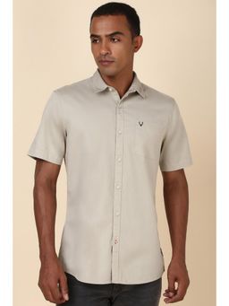 Allen Solly - Men Khaki Custom Fit Solid Half Sleeves Casual Shirt