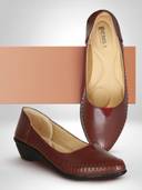 Maroon color option