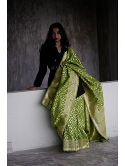 BEGUM BELIYA - Gala Green Banarasi Saree with Unstitched Blouse