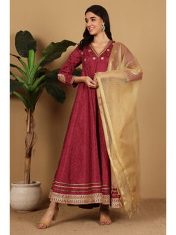 Kaanchie Nanggia - Magenta Gota Work Flared Anarkali Kurta with Pant and Dupatta (Set of 3)