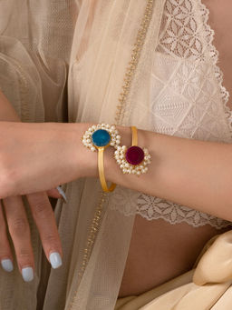 Teejh - Piyali Red And Blue Studded Pearl Bracelet