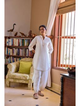 YELL - The Sabella Kurta