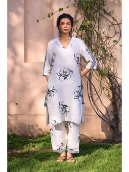 YELL - The Katya Kurta