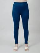 Navy Blue color option, Currently selected