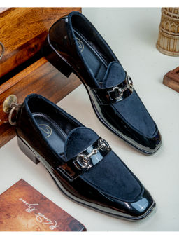 NR by Nidhi Rathi - Men Dual Tone Loafers Black