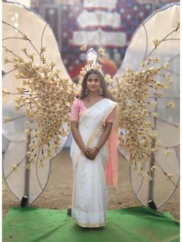 Anjaneya Sarees - White Woven Banarasi Kanjivaram Saree with Unstitched Blouse