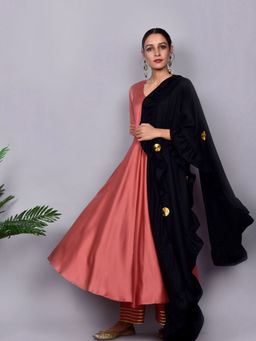 Empress Pitara - Zubaida Peach And Black Frill Suit With Dupatta Set