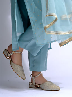 Shoetopia - Girls Embellished Buckle Pointed Toe Stylish Golden Heels