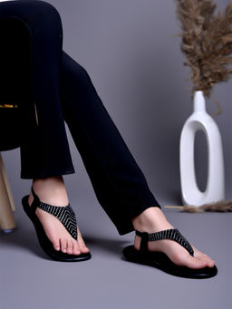 Shoetopia - Girls Stylish Black Flat Sandals