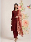 Maroon color option, Currently selected