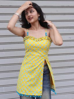 Gahan - Womens Yellow Rayon Blend Printed Top