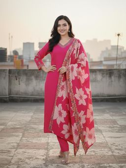 Gahan - Womens Pink Rayon Blend Embroidered Straight Kurta with Pant & Dupatta
