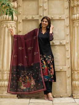 Gahan - Womens Black Rayon Blend Printed Straight Kurta with Pant & Dupatta