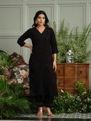 Black color option, Currently selected