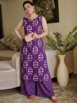 Gahan - Womens Purple Rayon Blend Printed Straight Kurta with Palazzo