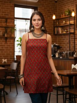 Gahan - Womens Red Rayon Blend Printed Straight Short Kurti