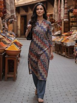 Gahan - Womens Multi-Color Rayon Blend Printed Straight Kurta with Pant