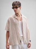 Off White color option, Currently selected