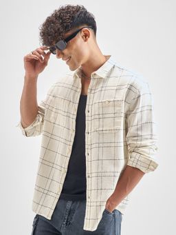 HIGHLANDER - Men's Off White Collar Neck Full Sleeves Oversized Stripes Shirt