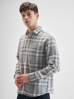 HIGHLANDER - Men's Grey Collar Neck Full Sleeves Oversized Checks Shirt