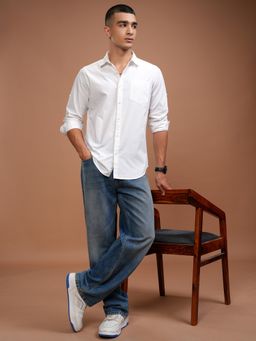 HIGHLANDER - Men's White Collar Neck Full Sleeves Slim Solid/Plain Shirt