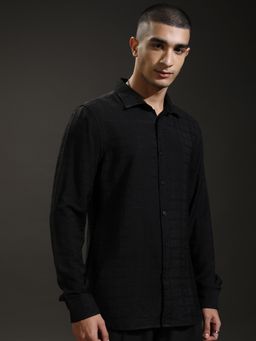 HIGHLANDER - Men's Black Collar Neck Full Sleeves Regular Textured Shirt