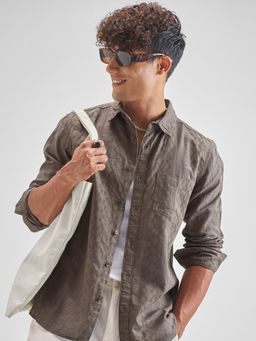 HIGHLANDER - Men's Brown Collar Neck Full Sleeves Slim Self Design Shirt