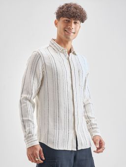 HIGHLANDER - Men's Off White Collar Neck Full Sleeves Slim Stripes Shirt