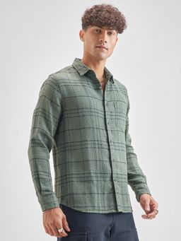 HIGHLANDER - Men's Green Collar Neck Full Sleeves Slim Checks Shirt