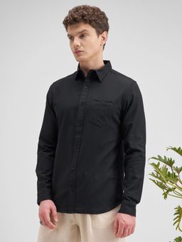 HIGHLANDER - Men's Black Collar Neck Full Sleeves Slim Textured Shirt