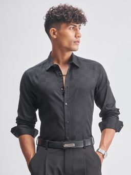 HIGHLANDER - Men's Black Collar Neck Full Sleeves Slim Textured Shirt