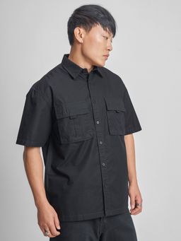 HIGHLANDER - Men's Black Collar Neck Half Sleeves Oversized Textured Shirt