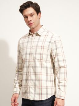 HIGHLANDER - Men's Cream Collar Neck Full Sleeves Relaxed Checks Shirt