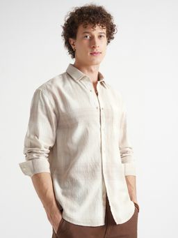 HIGHLANDER - Men's Cream Collar Neck Full Sleeves Relaxed Checks Shirt