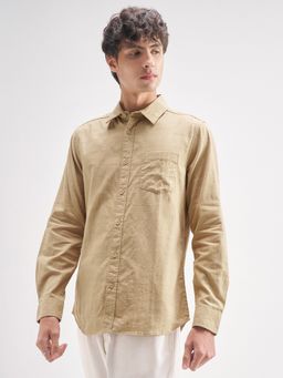 HIGHLANDER - Men's Beige Collar Neck Full Sleeves Slim Solid/Plain Shirt