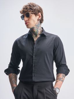 HIGHLANDER - Men's Black Collar Neck Full Sleeves Slim Textured Shirt