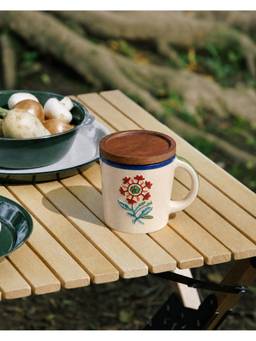 Chumbak - Wild Bloom Mug With Lid
