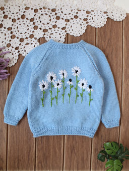 Woonie - Blue Daisy Floral Sweater