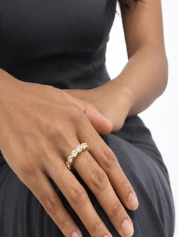 Sorele - Women 18K Gold Plated Minimalist Amour Heart Ring