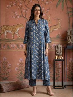 Rangita - Women Blue Printed Kurta With Pant