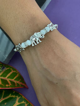 Digital Dress Room - Hathi/Lord Ganesha White Rakhi