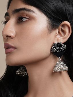 Teejh - Helna Black Silver Oxidised Earring