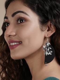 Teejh - Yukti Black Floral Fabric Earring