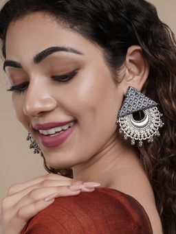 Teejh - Hanika Grey Fabric Earring