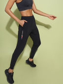 Black color option, Sold out, Currently selected