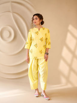 LABEL MAE - Yellow Floral Printed Kurta with Salwar