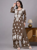 Brown color option, Sold out, Currently selected