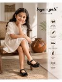 Black color option, Sold out, Currently selected