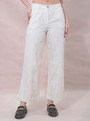 Off White color option, Currently selected